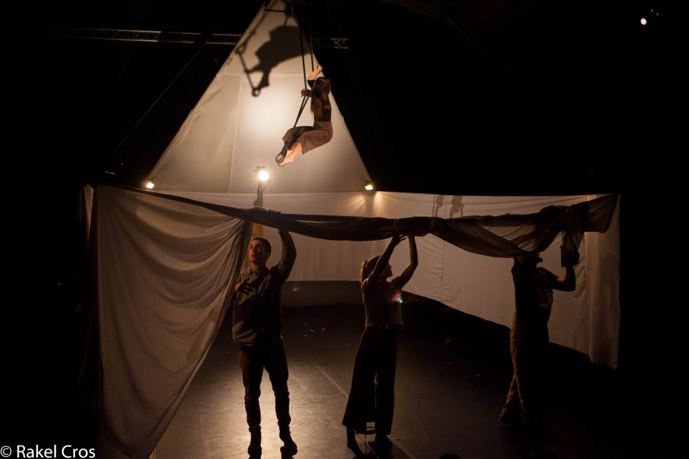 Lume - Cia Du'K'tO  | © Raquel Cros Lume - Cia Du'K'tO  | © Raquel Cros