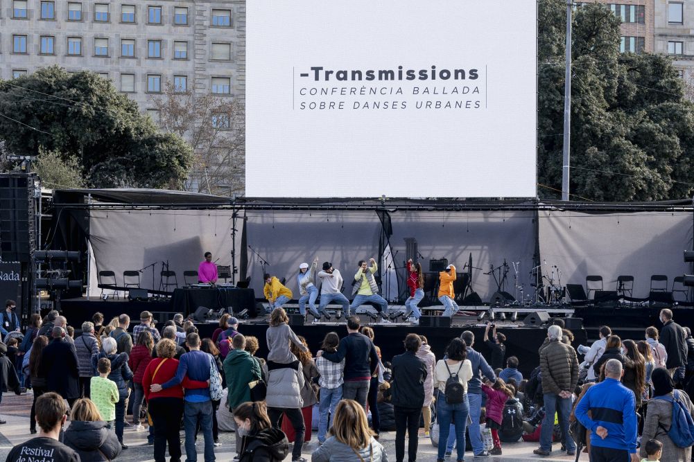 Transmissions | © Ianko Pive Transmissions | © Ianko Pive