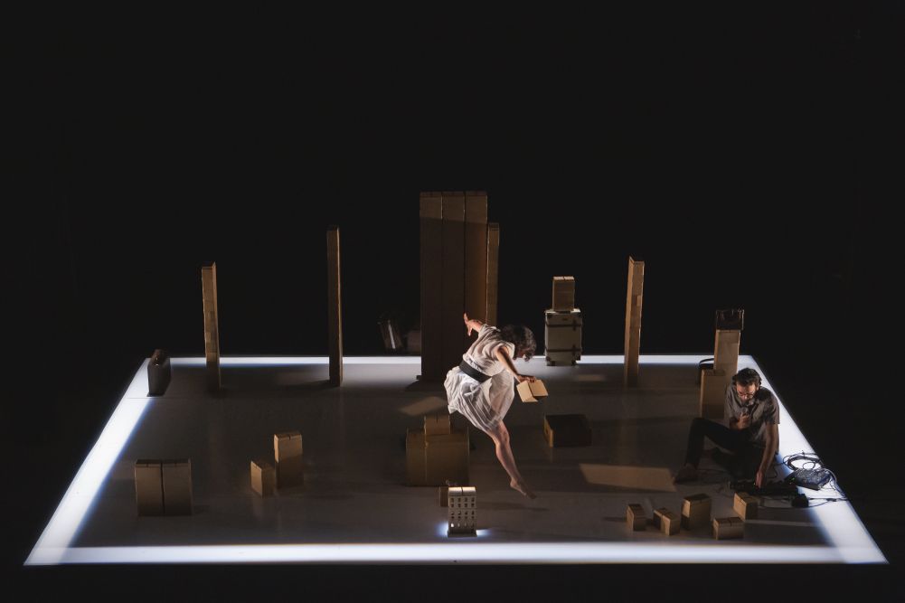 Ciudades (Arquitecturas en movimiento) | © Carolina Galiano Ciudades (Arquitecturas en movimiento) | © Carolina Galiano