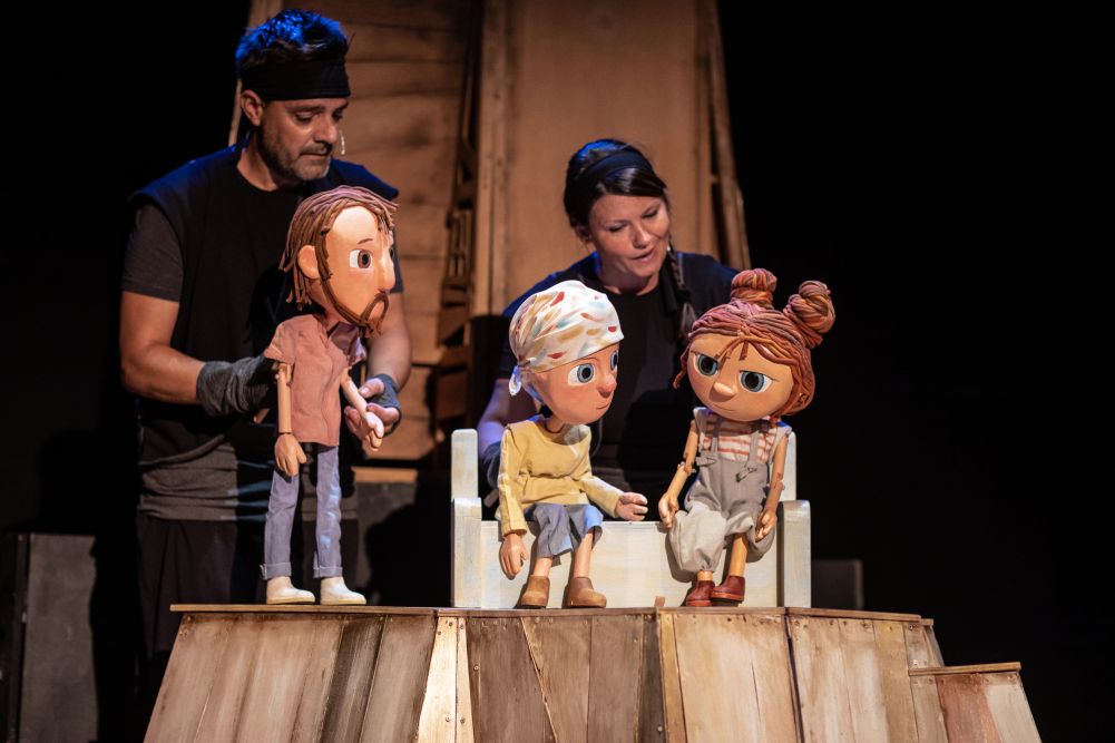 La llàntia meravellosa - Festuc Teatre | © Xavi Rué La llàntia meravellosa - Festuc Teatre | © Xavi Rué